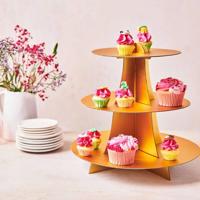 Stojany na cupcake a cake pops